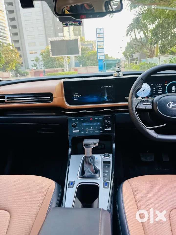 Hyundai Alcazar Signature (o) 6 Str 1.5 Petrol Dct, 2026, Petrol