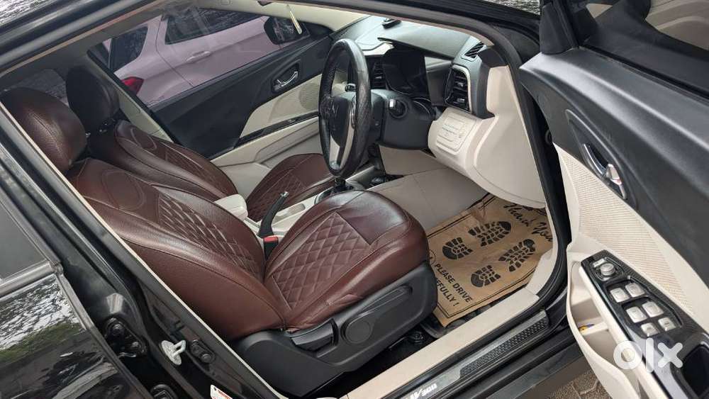 Mahindra Xuv300 W8 Diesel, 2023, Diesel