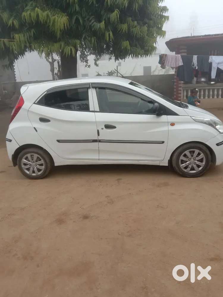 Hyundai Eon Magna+ 2012 पेट्रोल ऑटोमैटिक