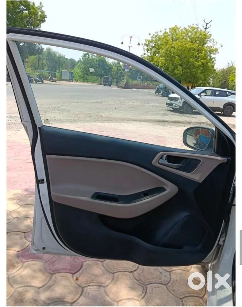 Hyundai Elite I20 Asta Option, 2018, Petrol