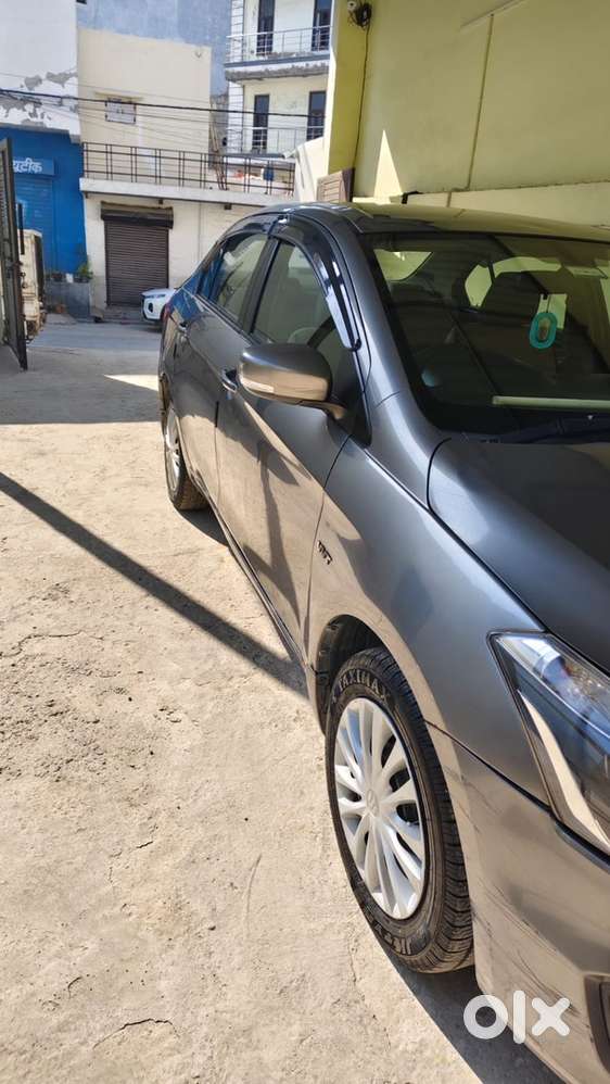 Maruti Suzuki Ciaz 2015 Petrol Well Maintained