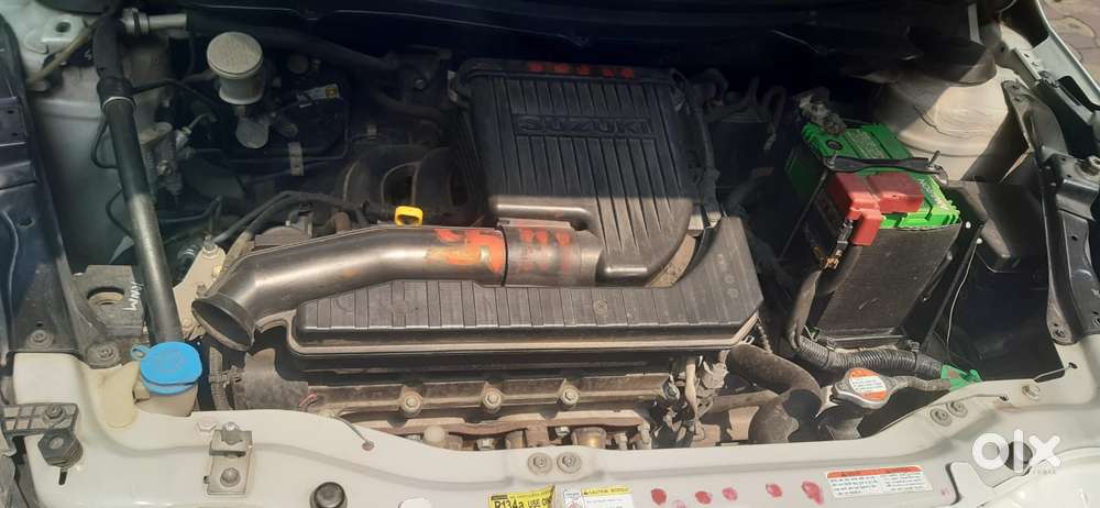 Maruti Suzuki Swift Vxi 1.2 Abs Bs-iv, 2017, Petrol