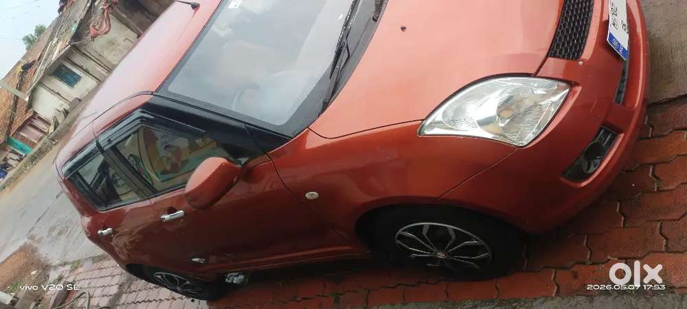 Maruti Suzuki Swift 2011 Diesel 98000 Km Driven