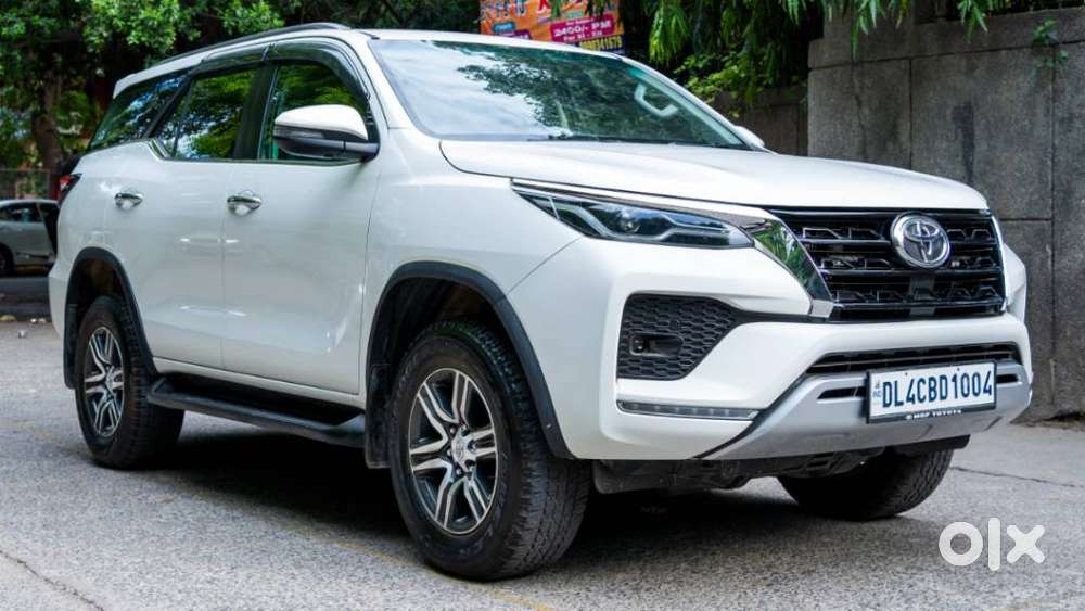 Toyota Fortuner 4x2 At 2.7 Petrol, 2024, Petrol