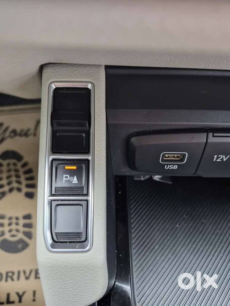 Kia Carens Prestige Plus Turbo 2023 Model