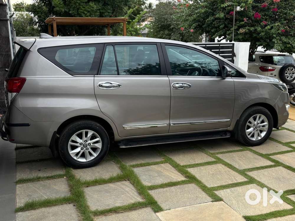 Toyota Innova Crysta 2.4 V 7 Str, 2018, Diesel