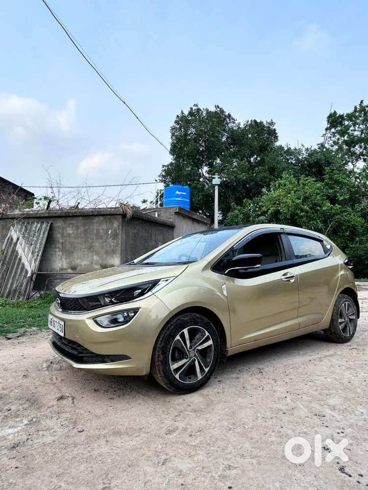 Tata Altroz Xe Petrol 2020