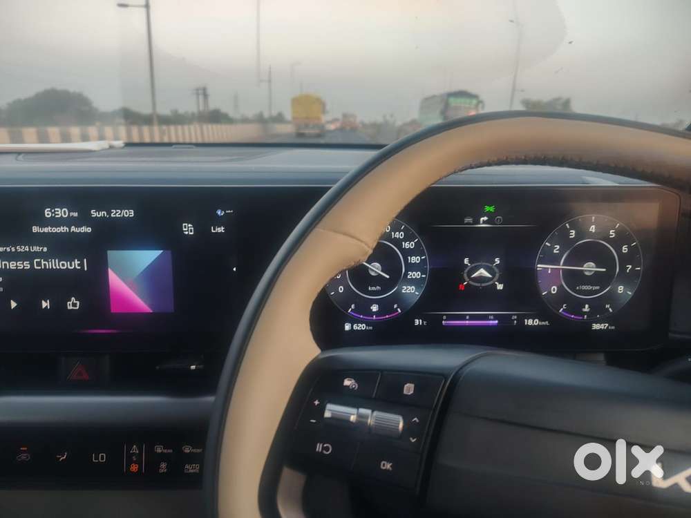 Kia Carens Clavis 2025