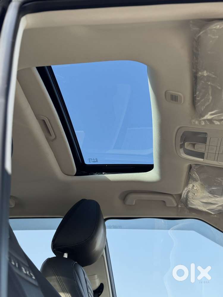 Mahindra Xuv 3xo Ax5l 1.2 Petrol At, 2024, Petrol