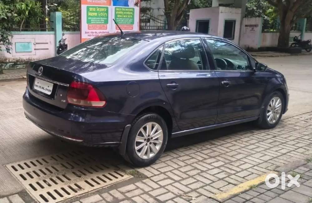Automatic Volkswagen Vento Diesel 2015