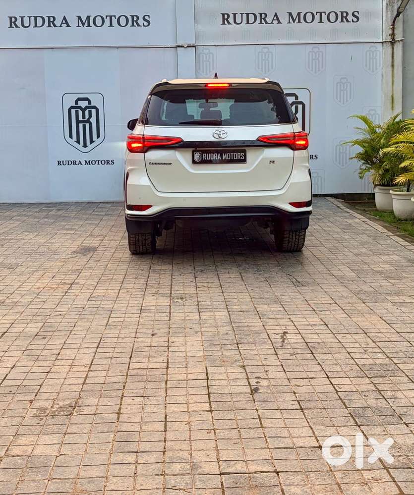 Toyota Fortuner Legender 4x2 At 2.8, 2021, Diesel