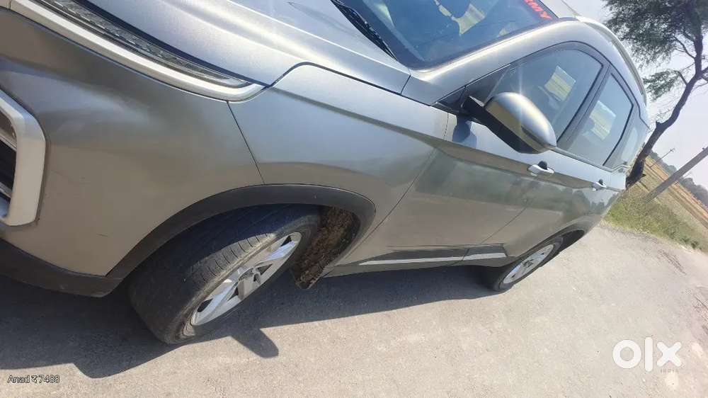 Mg Hector Plus 2020 Petrol Well Maintained