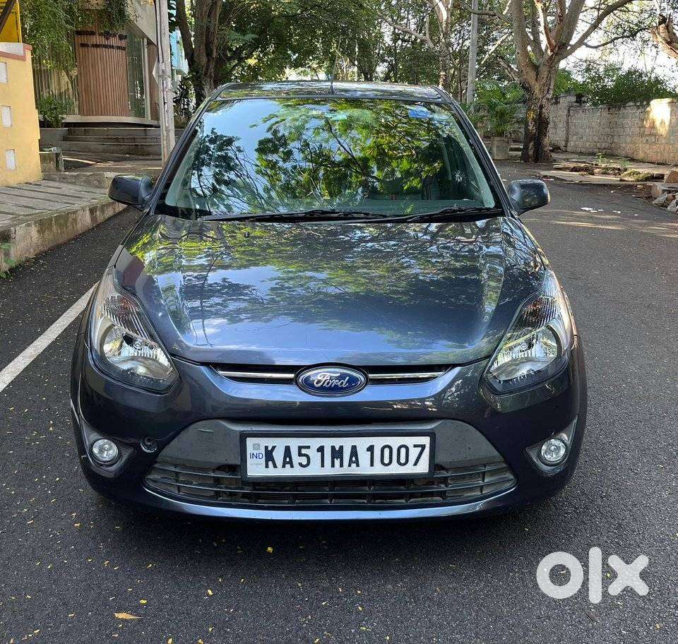 Ford Figo 1.5d Trend Mt, 2010, Petrol