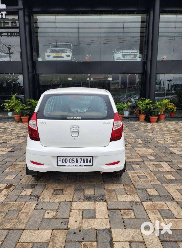 Hyundai I10 Sportz 1.1l, 2015, Petrol