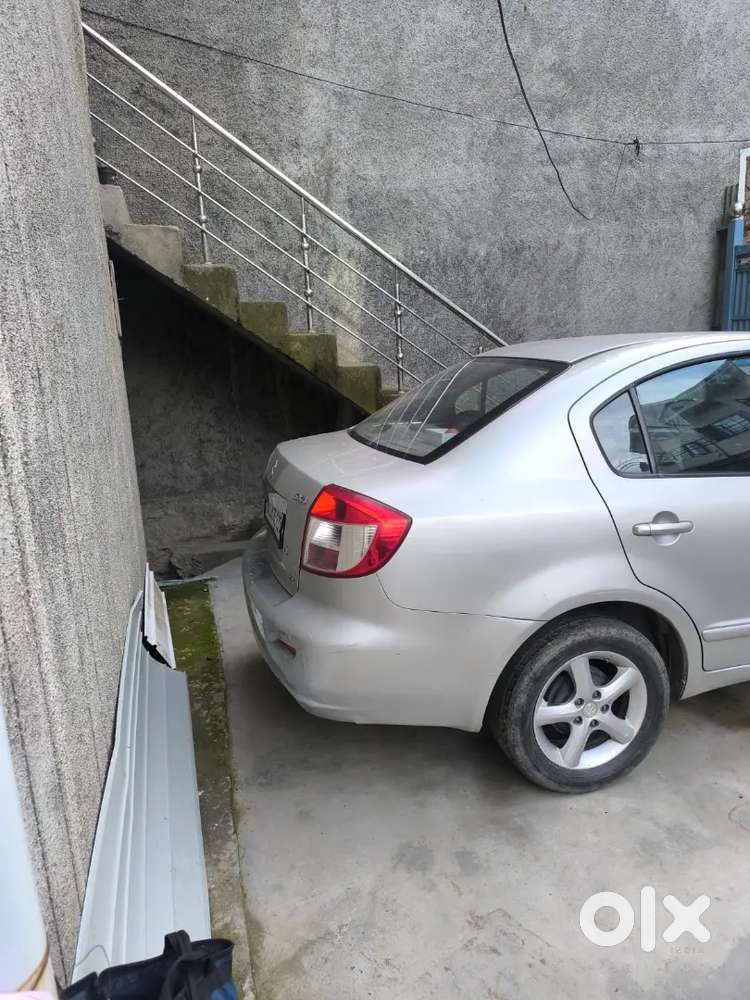 Maruti Suzuki Sx4 2010