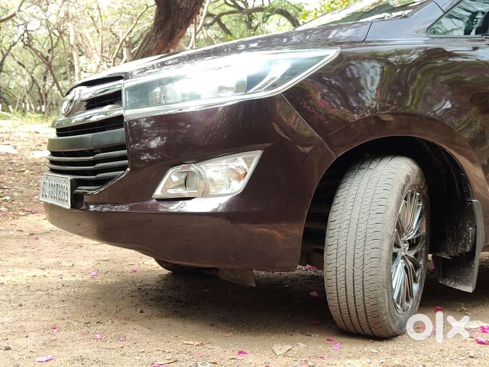 Toyota Innova Crysta 2.8 Gx At, 2016, Diesel