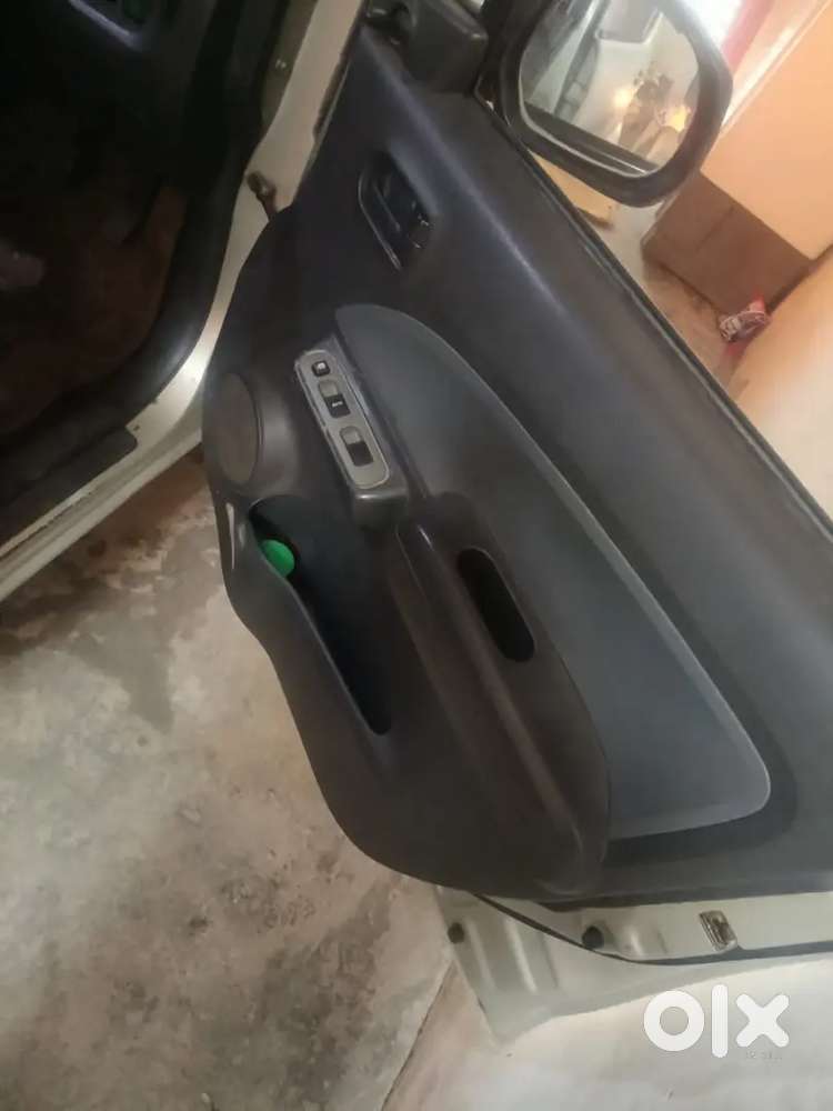 Maruti Suzuki Ritz 2010 Petrol 80000 Km Driven