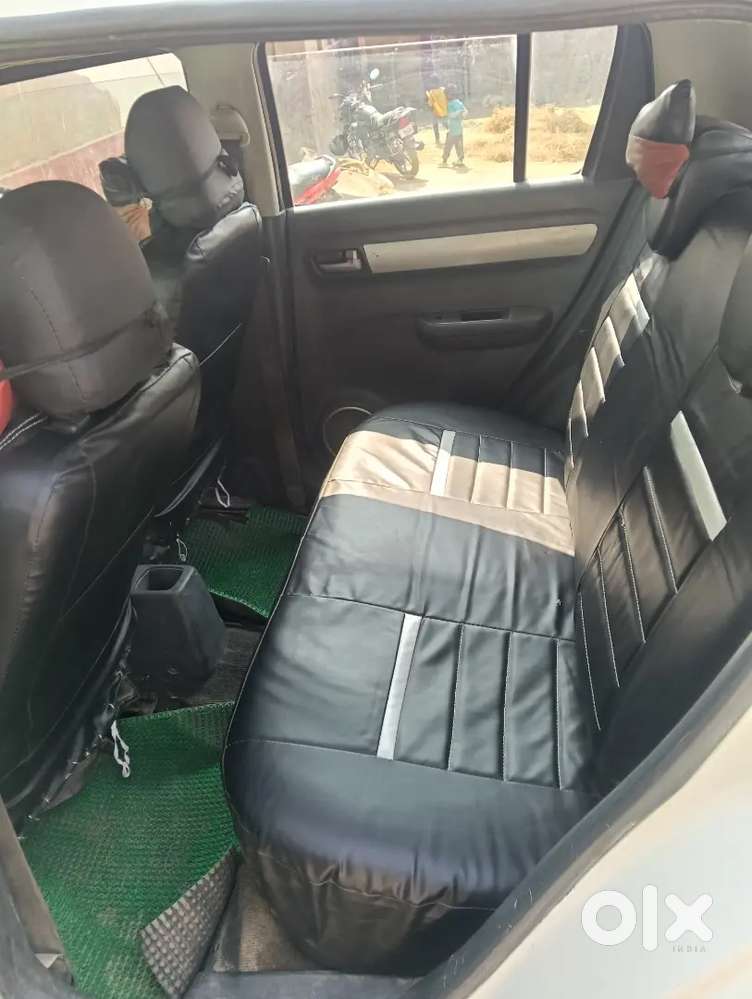 Maruti Suzuki Swift 2005 Petrol