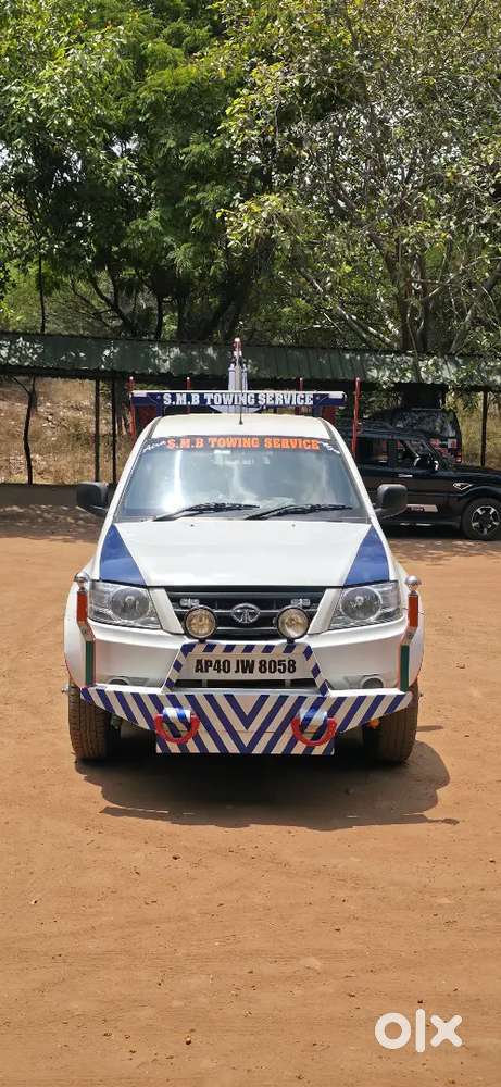 Tata Yodha Recovery Towing Vehicle 4 Livers Hydraulic System