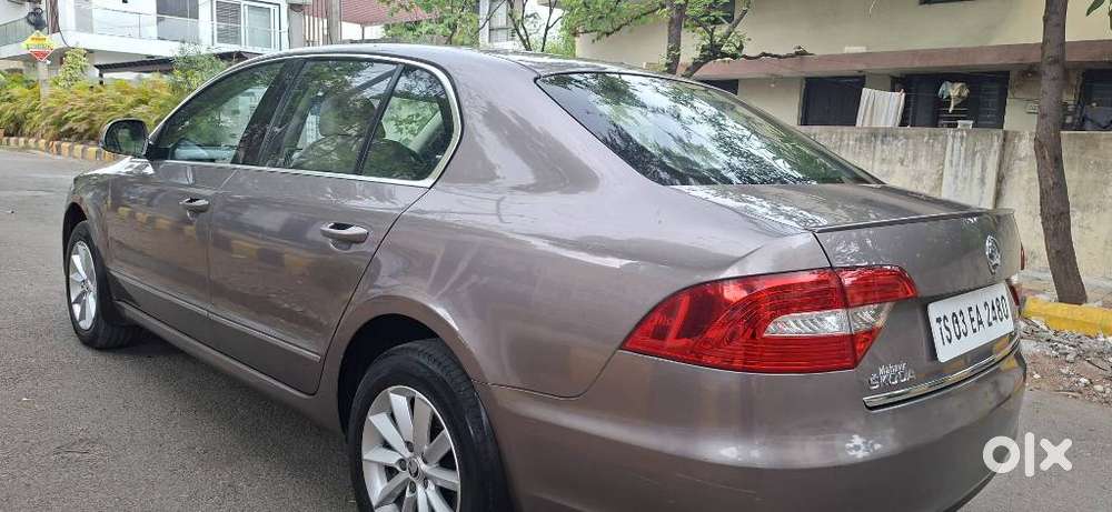 Skoda Superb 2.5 Elegance Tdi At, 2014, Diesel