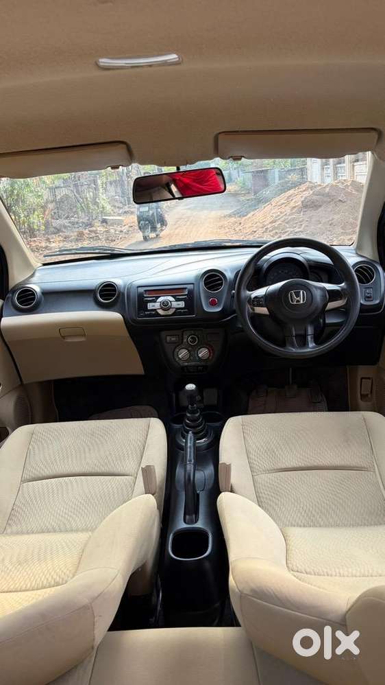 Honda Amaze 2015 Petrol Well Maintained
