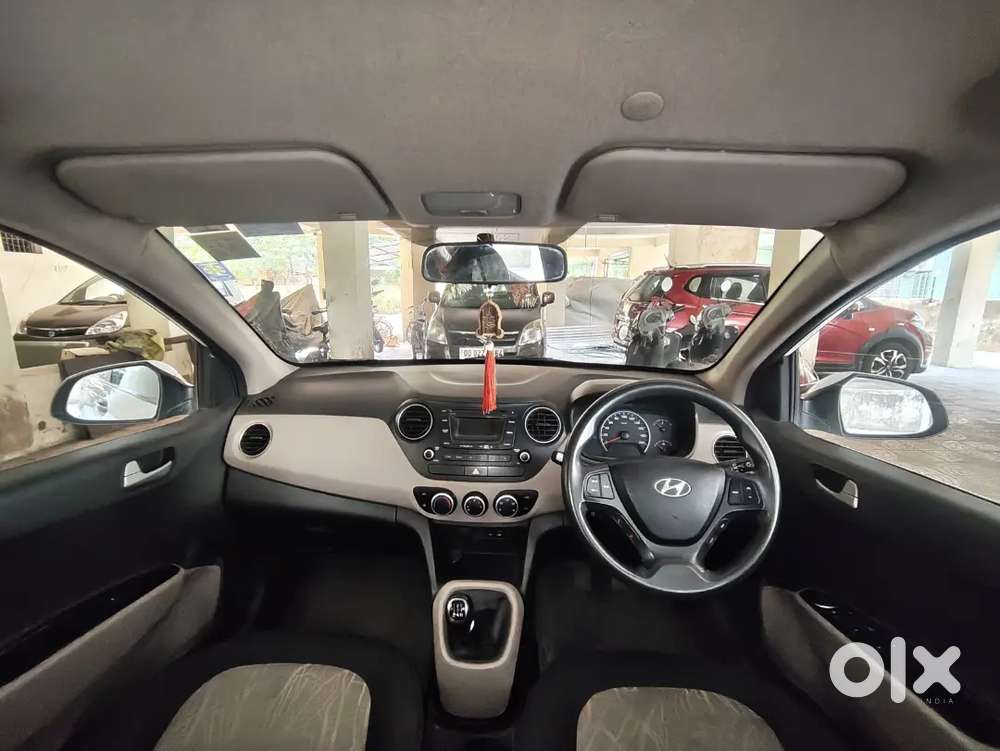 Hyundai Grand I10 Sportz 2015 Petrol