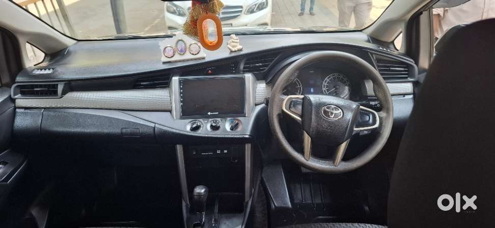 Toyota Innova Crysta 2.8 Gx At, 2017, Diesel