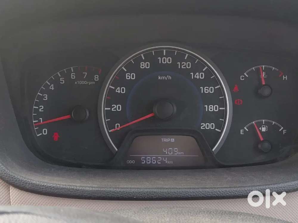 Hyundai Grand I10 Petrol Manual 2014