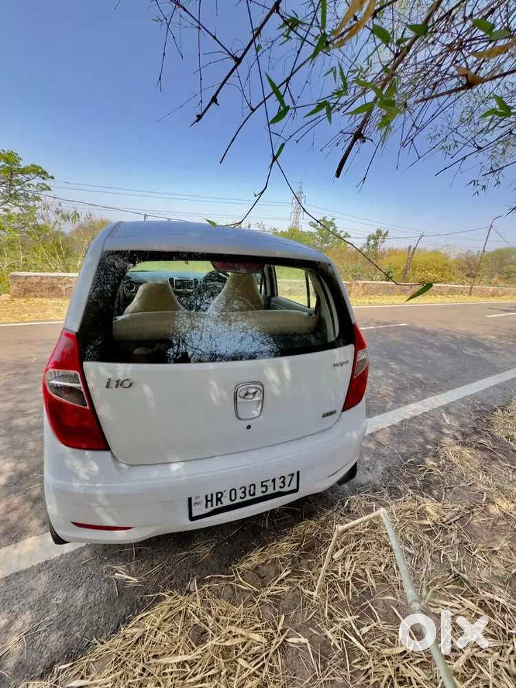 Hyundai I10 2013 Petrol 56000 Km Driven And Cng
