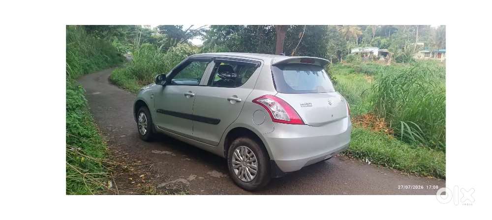 Maruti Suzuki Swift 2017 Lxi Petrol Manual