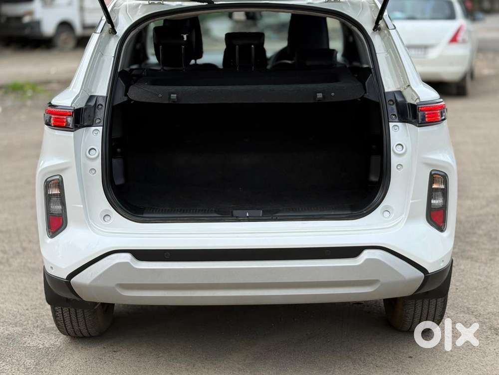 Maruti Suzuki Grand Vitara 1.5 Delta Cng, 2023, Cng & Hybrids