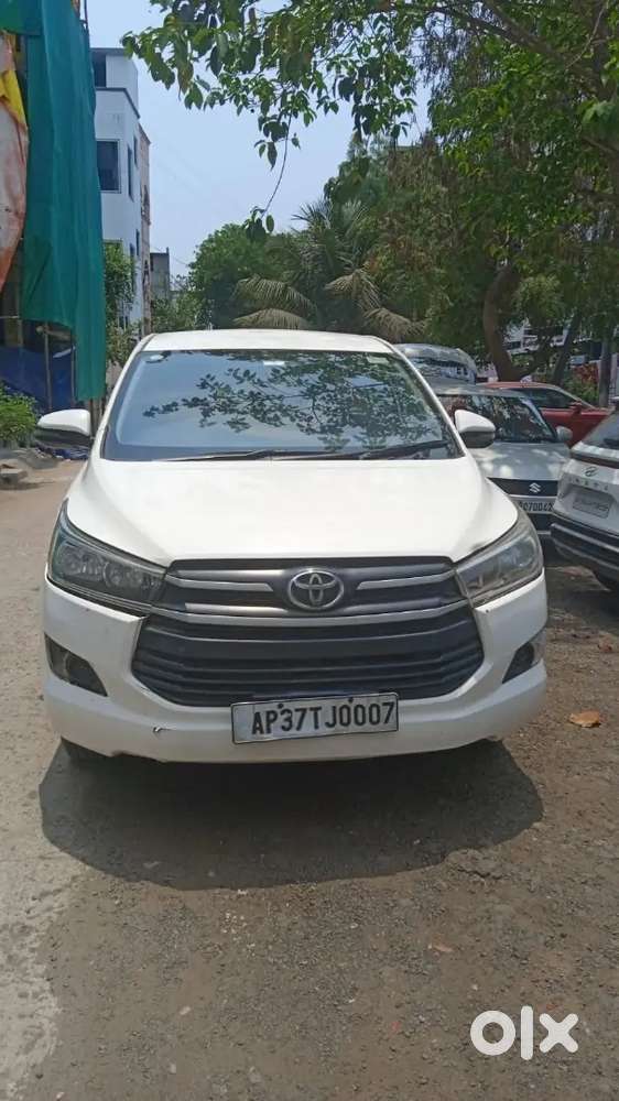 Toyota Innova Crysta 2018 Diesel 125000 Km Driven