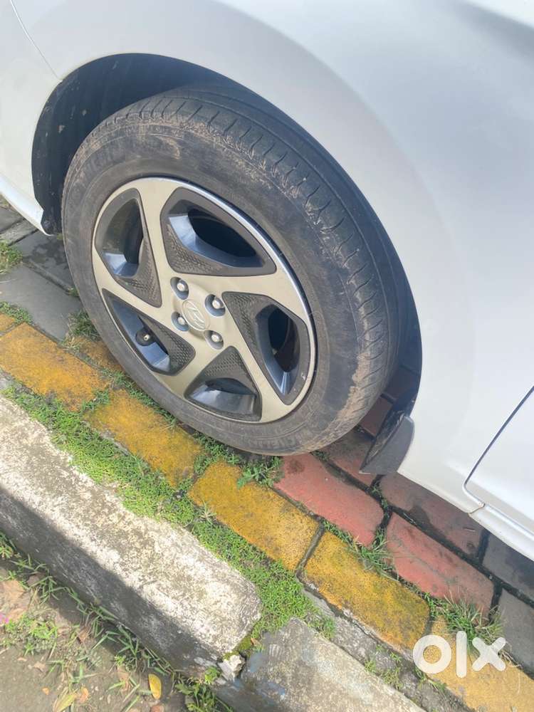 Hyundai Verna 2022 Diesel Well Maintained