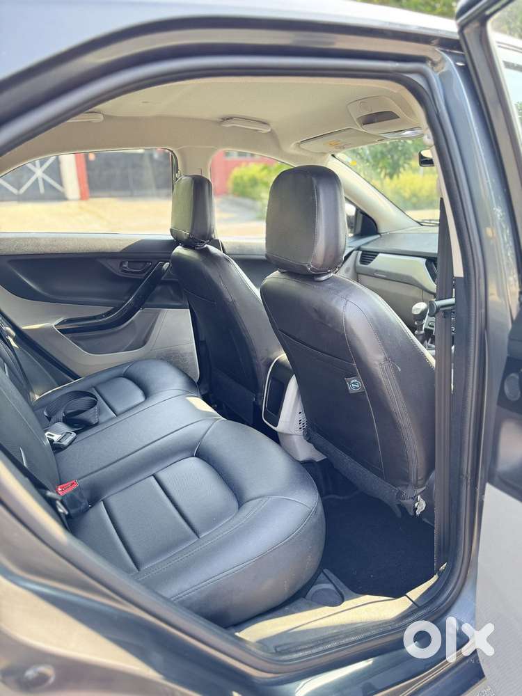 Tata Nexon 1.5 Revotorq Xm, 2018, Diesel