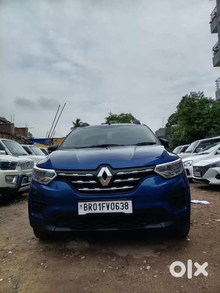 Renault Triber Rxl, 2022, Petrol