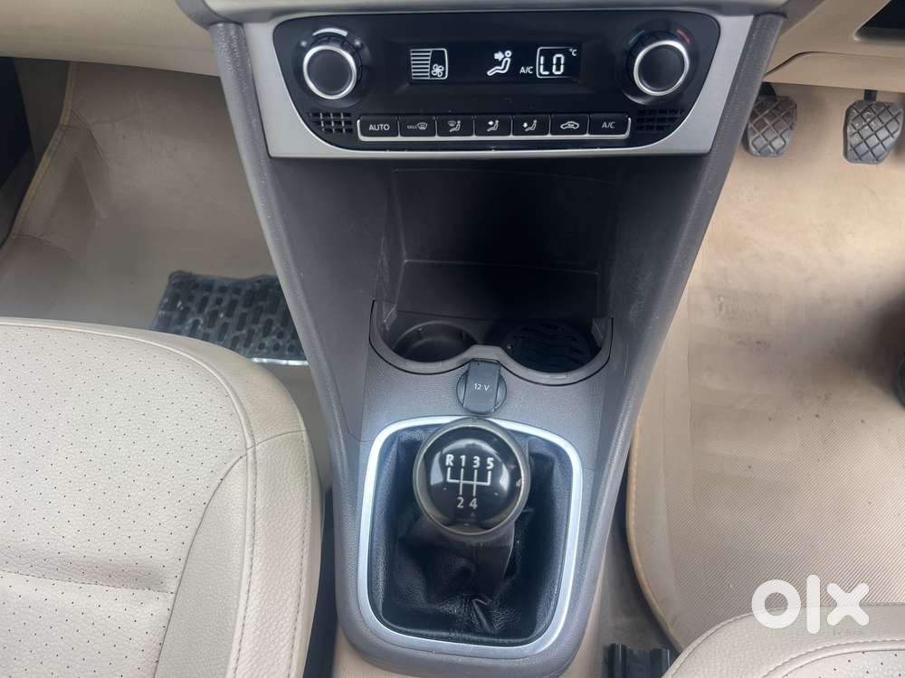 Volkswagen Vento 1.6 Highline, 2018, Petrol