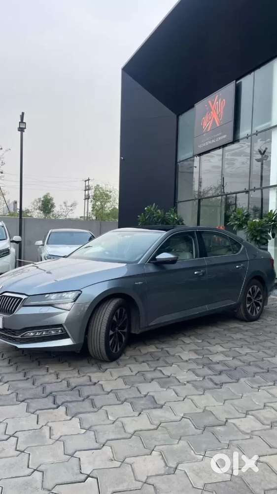 Skoda Superb 2.0 L&k Tsi At, 2020, Petrol