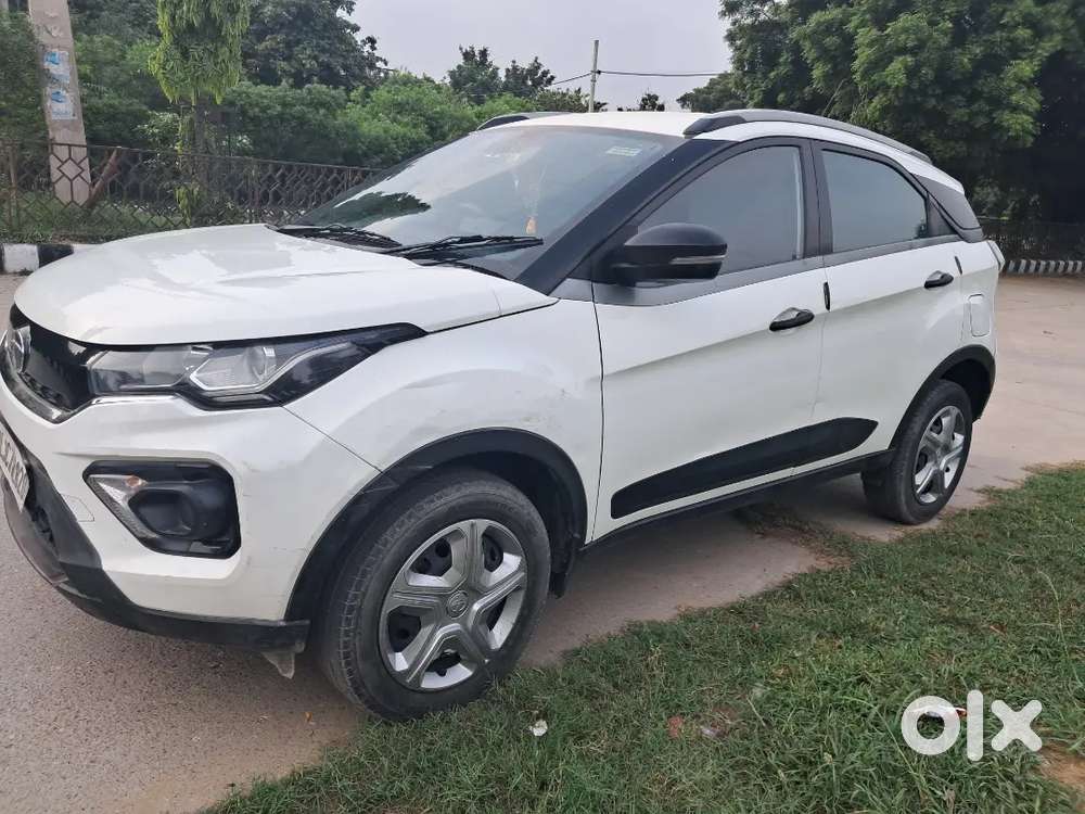 Tata Nexon 1.5 Diesel 30 Decmber 2020  1st Owner  75000 K.m. Dl Ragist