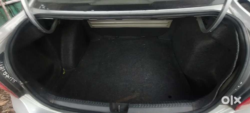 Volkswagen Vento 2013 Petrol 81000 Km Driven