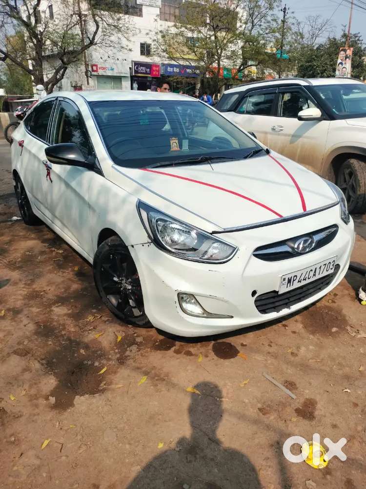 Hyundai Verna Sx O 2012