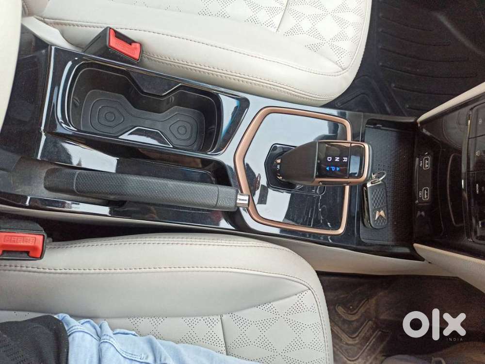 Mahindra Xuv400 Ev El Fast Charger Dt, 2024, Electric