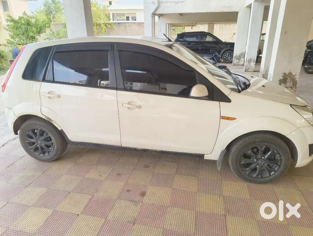 Ford Figo 2013 Petrol Well Maintained New Update Car