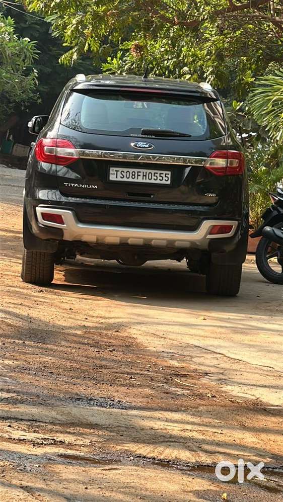 Ford Endeavour 2016 Diesel Well Maintained