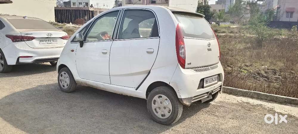 Tata Nano Genx Xt 2014