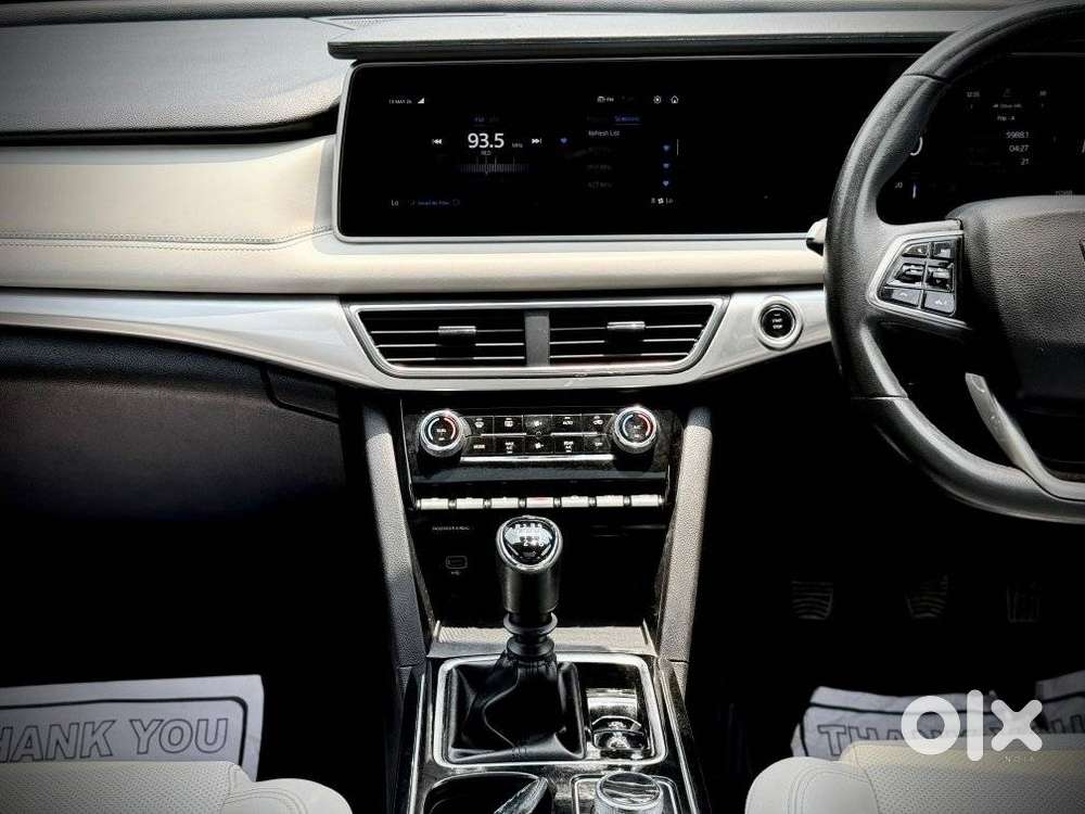 Mahindra Xuv700 2.2 Ax 7 Diesel Mt Luxury Pack Str, 2023, Diesel