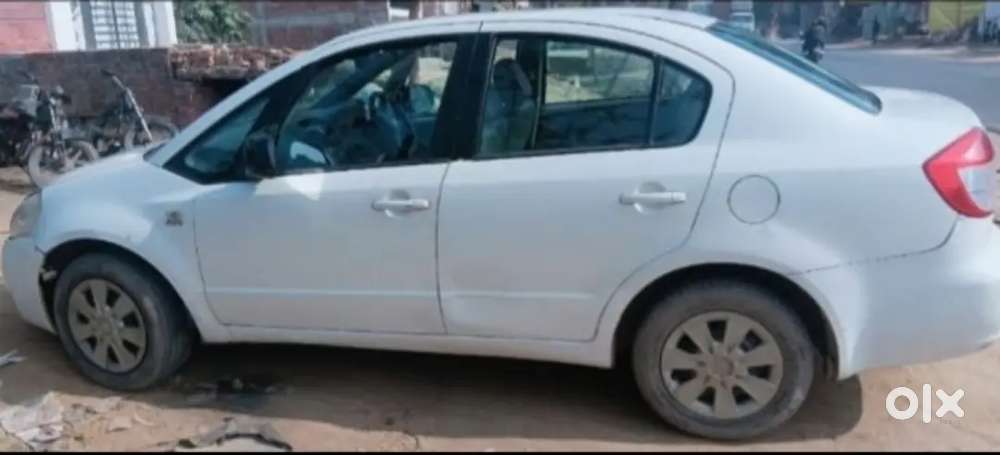 Maruti Suzuki Sx4 Petrol 2012