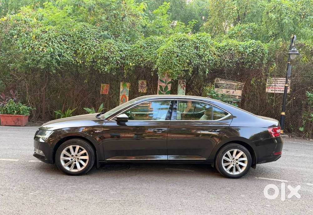 Skoda Superb 2.0 L&k Tsi At, 2017, Petrol