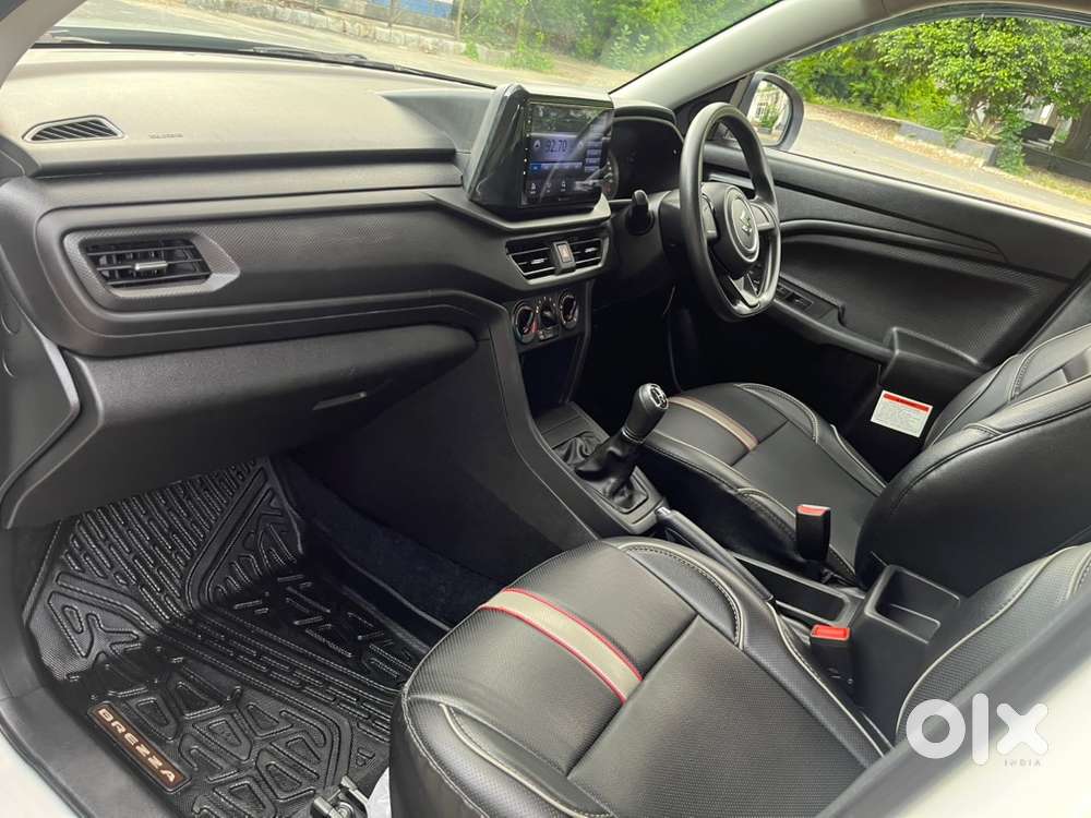 2024 Maruti Brezza Lxi