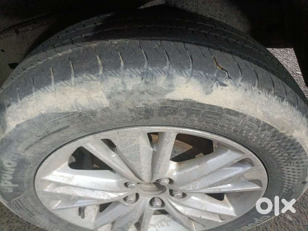 Toyota Innova Crysta 2.8z Automatic, 2016, Diesel