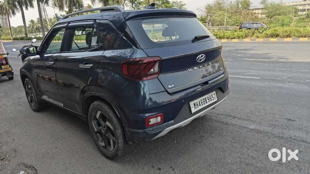 Hyundai Venue Sx O Turbo Petrol 2019